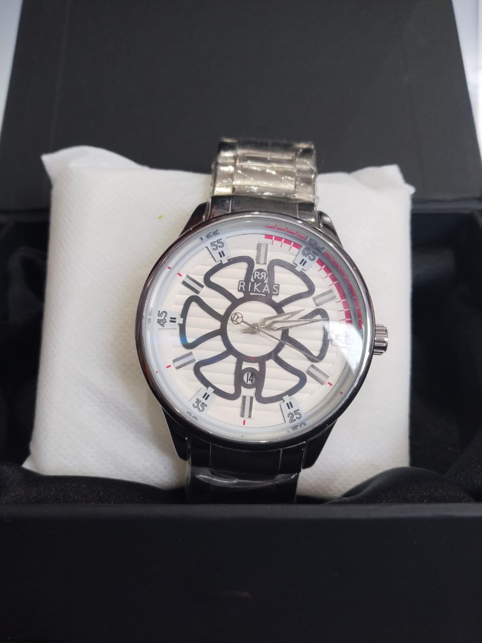 Rikas Watch
